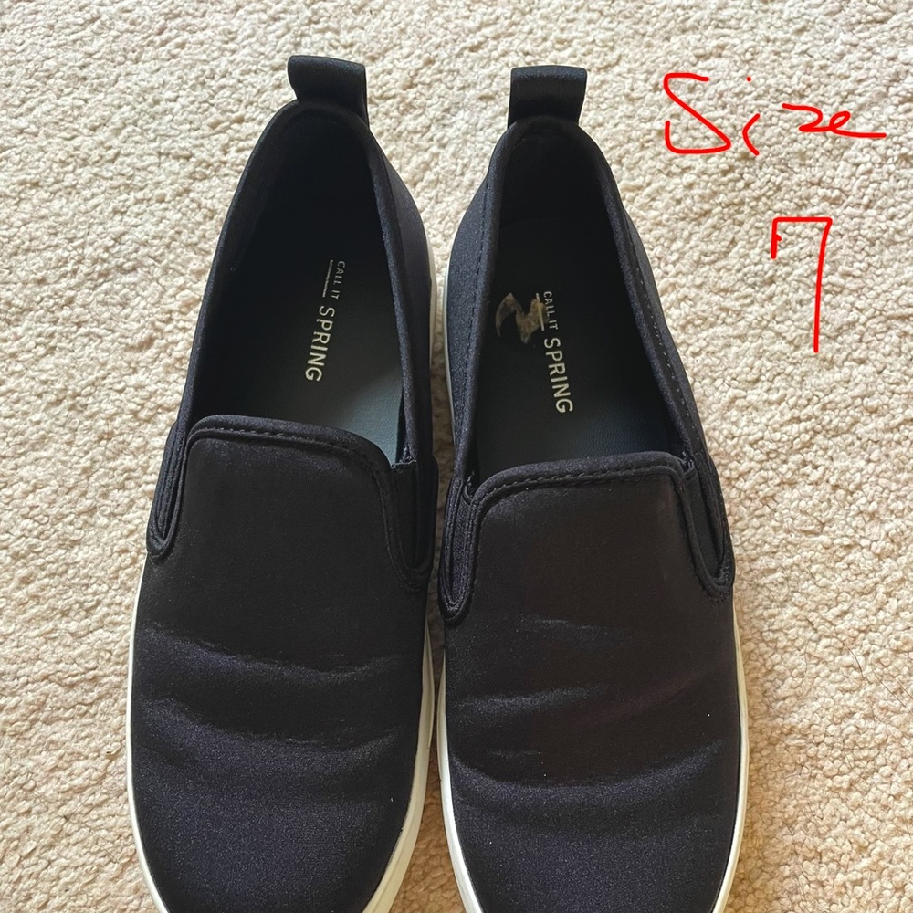 Casual satin like slides.